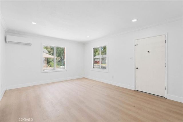 2304 Roxbury Drive, San Bernardino, CA 92404