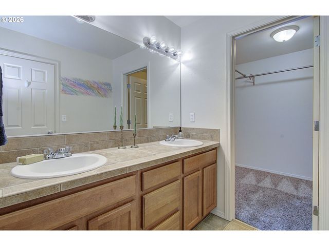 1409 Ne 87TH Cir, Vancouver, WA 98665
