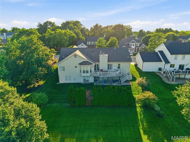6632 Towne Woods Drive, St Louis, MO 63129