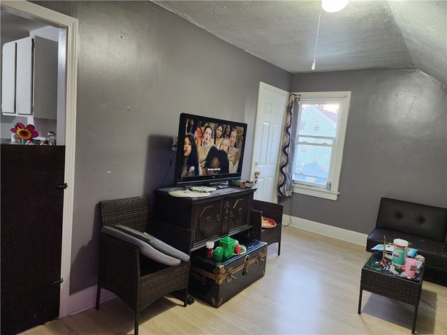 132 Putnam Street, Providence, RI 02909