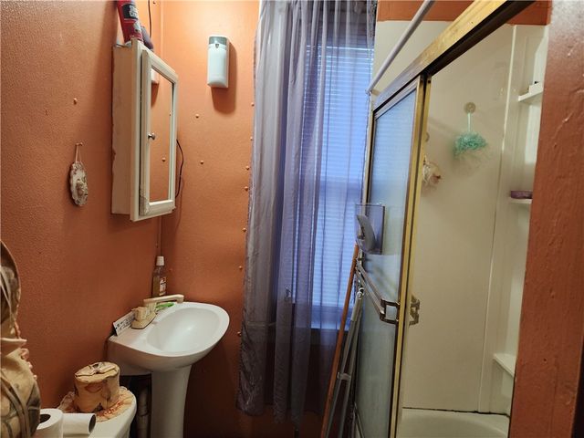 132 Putnam Street, Providence, RI 02909