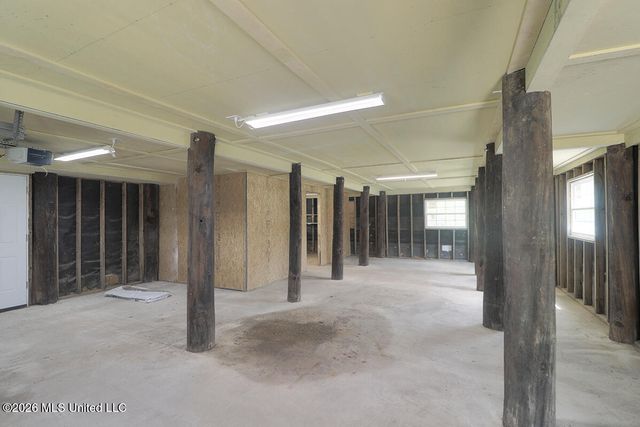 6070 3rd Street, Bay Saint Louis, MS 39520