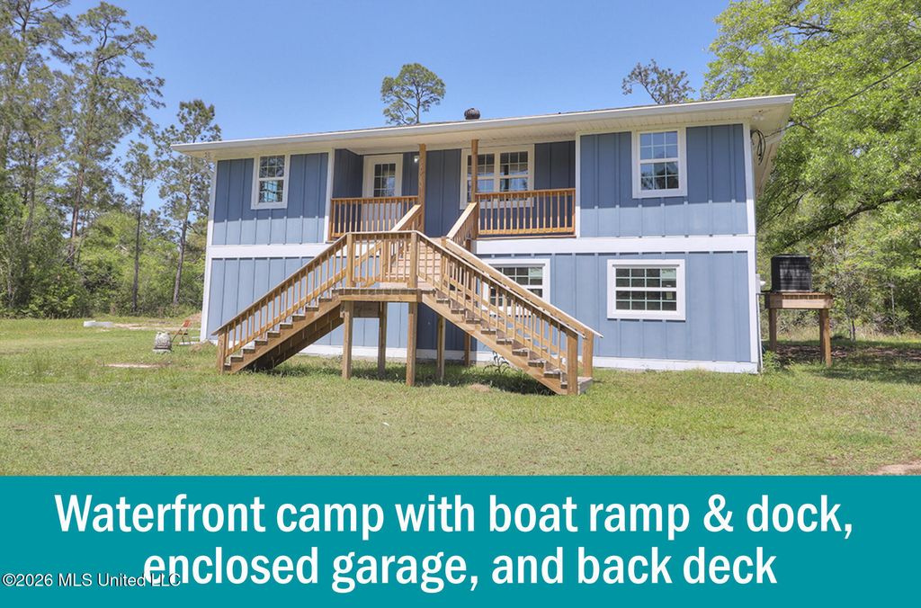 6070 3rd Street, Bay Saint Louis, MS 39520