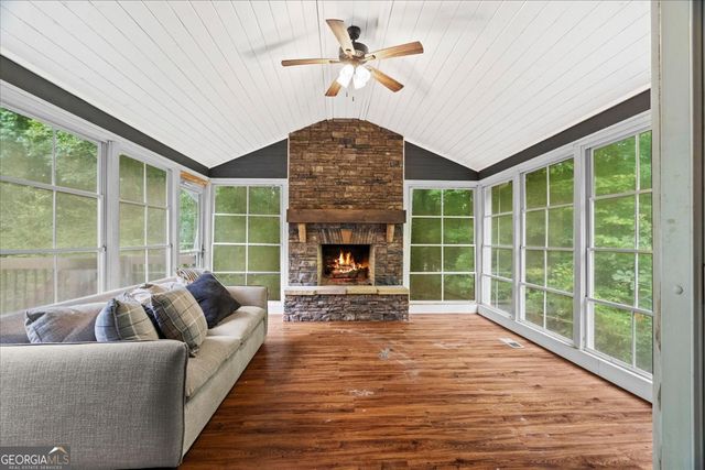 4700 Loftwood Drive, Cohutta, GA 30710