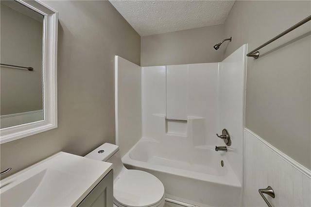 3777 Junction Drive NW, Kennesaw, GA 30144