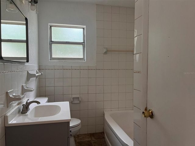1204 NE 32ND PLACE, Ocala, FL 34479