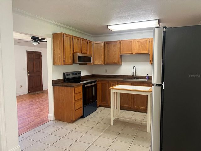 1204 NE 32ND PLACE, Ocala, FL 34479