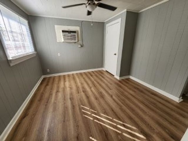 349 Hickory Hts Apt B, Clarksville, TN 37040