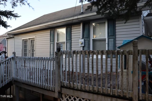 127 Brown Street, Appalachia, VA 24216