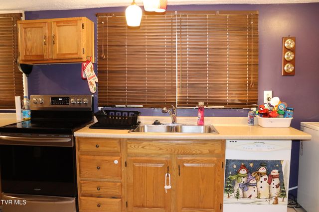 127 Brown Street, Appalachia, VA 24216