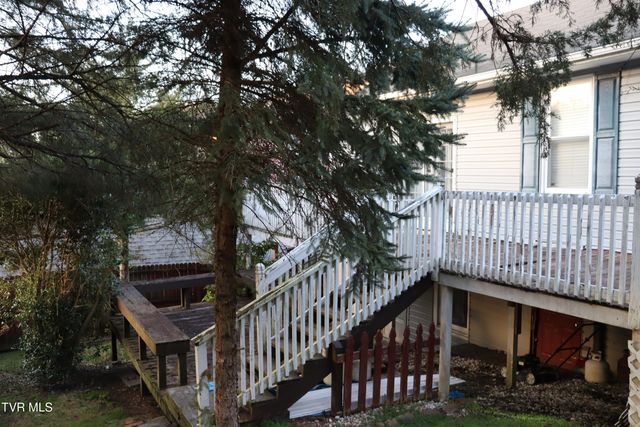 127 Brown Street, Appalachia, VA 24216