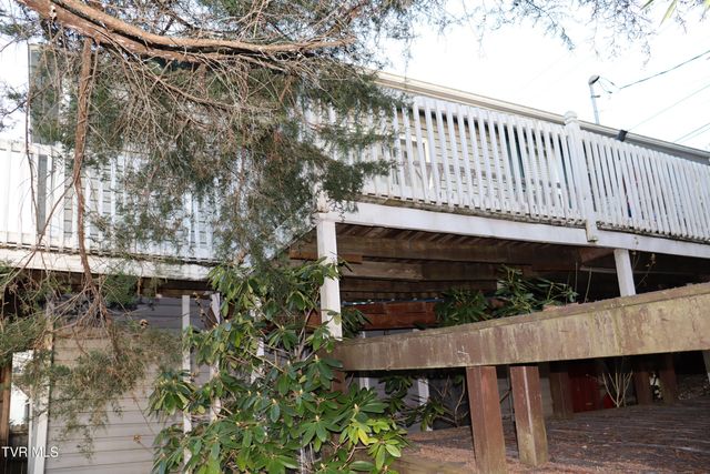 127 Brown Street, Appalachia, VA 24216