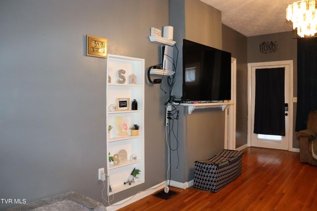 127 Brown Street, Appalachia, VA 24216