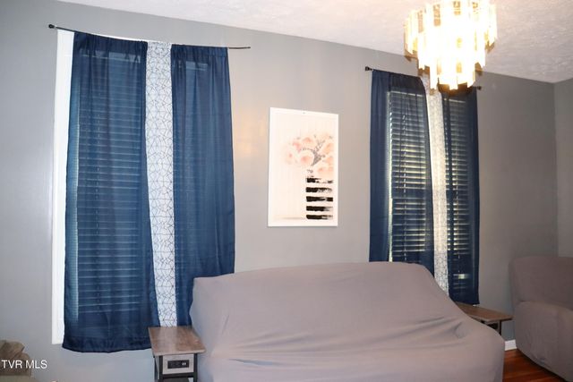 127 Brown Street, Appalachia, VA 24216