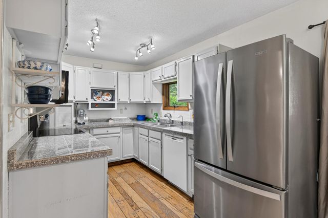 11201 Washburn Avenue S, Bloomington, MN 55431