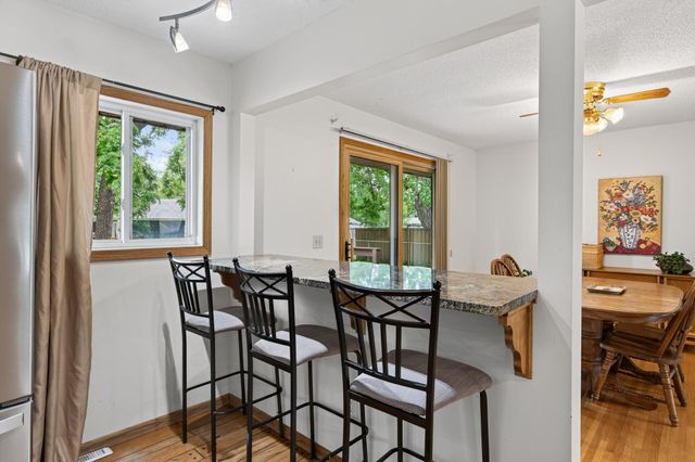 11201 Washburn Avenue S, Bloomington, MN 55431