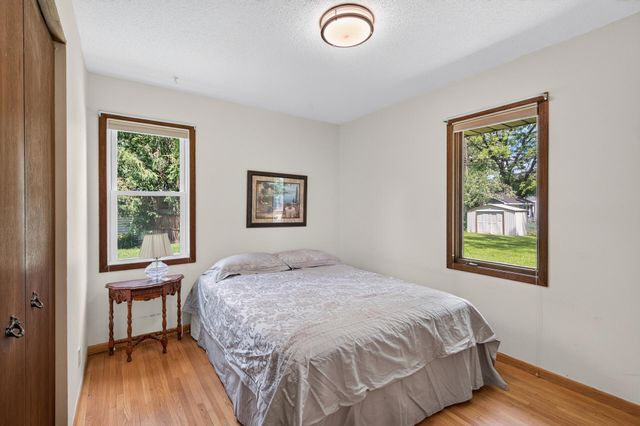 11201 Washburn Avenue S, Bloomington, MN 55431