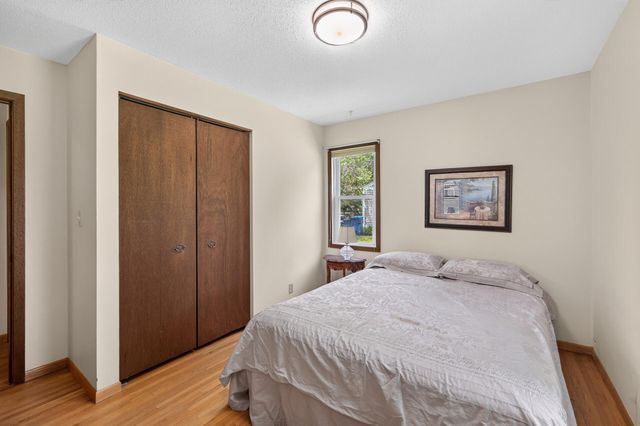 11201 Washburn Avenue S, Bloomington, MN 55431
