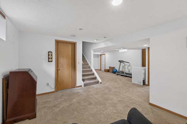 11201 Washburn Avenue S, Bloomington, MN 55431