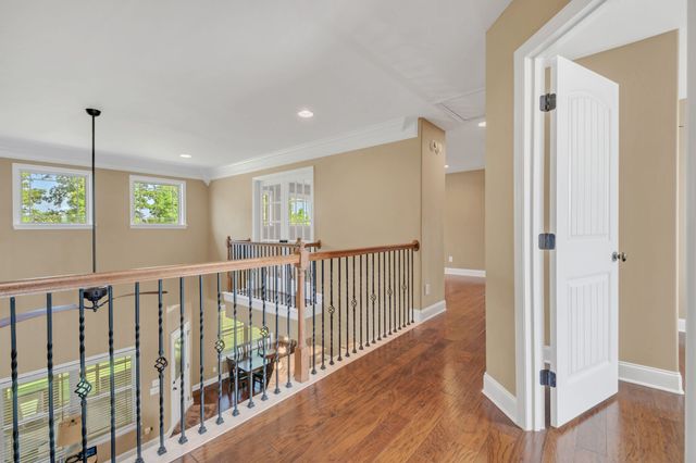 33 Ivy Dr, Fayetteville, TN 37334