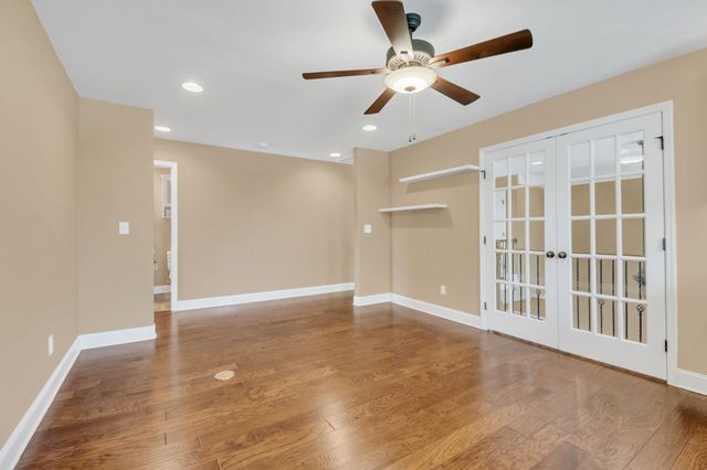 33 Ivy Dr, Fayetteville, TN 37334
