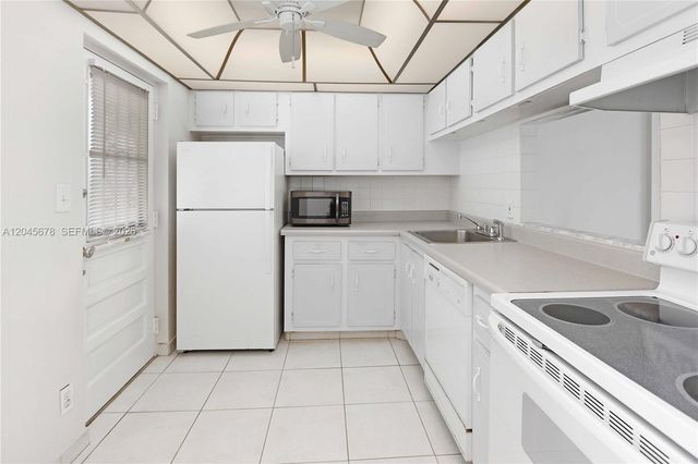 505 E Dania Beach Blvd 4-3G, Dania Beach, FL 33004