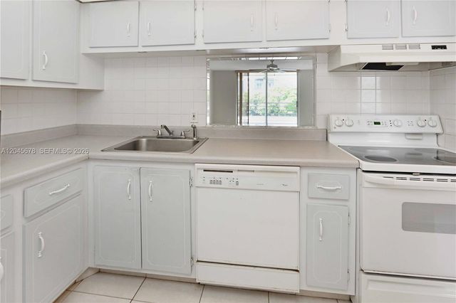 505 E Dania Beach Blvd 4-3G, Dania Beach, FL 33004