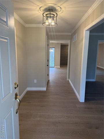 14112 Glen Cove Drive, Chesterfield, MO 63017