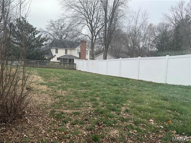 14112 Glen Cove Drive, Chesterfield, MO 63017