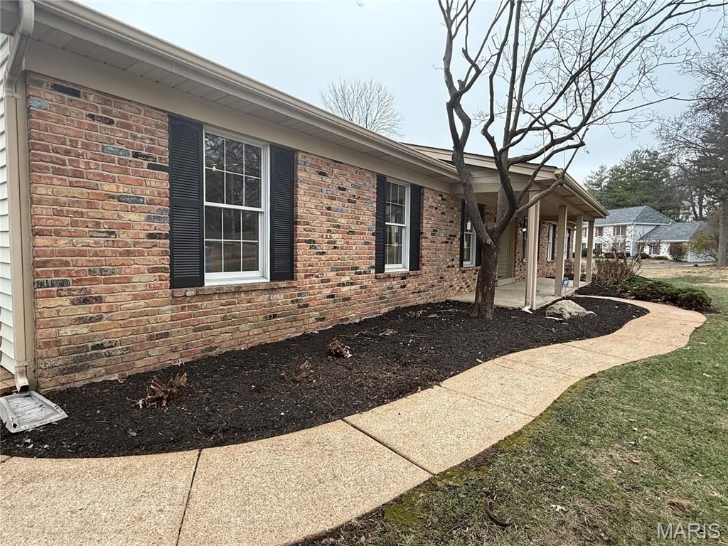 14112 Glen Cove Drive, Chesterfield, MO 63017