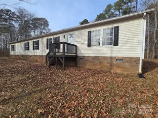 1219 Foxlaire Drive, Denver, NC 28037