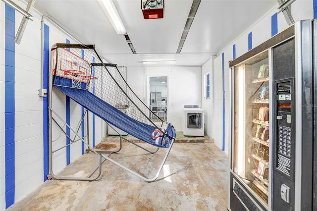 718 DOBY AVENUE, Orlando, FL 32805