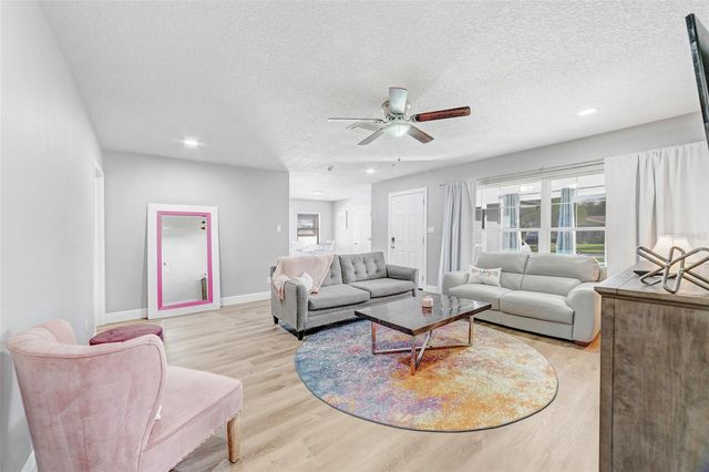 718 DOBY AVENUE, Orlando, FL 32805