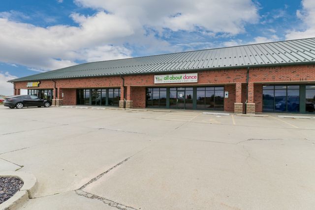 1602 Glasson Street 3, Bloomington, IL 61704