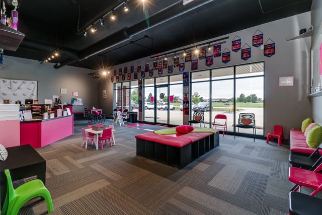 1602 Glasson Street 3, Bloomington, IL 61704