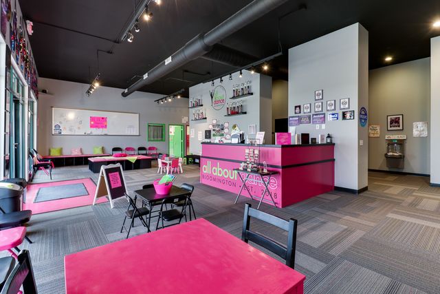 1602 Glasson Street 3, Bloomington, IL 61704