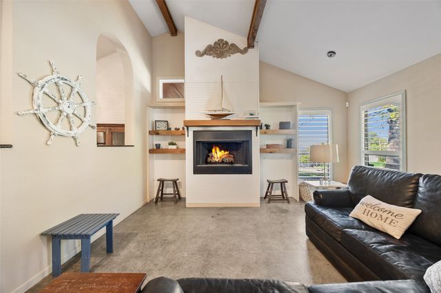 1128 Doe Run Drive, Tool, TX 75143