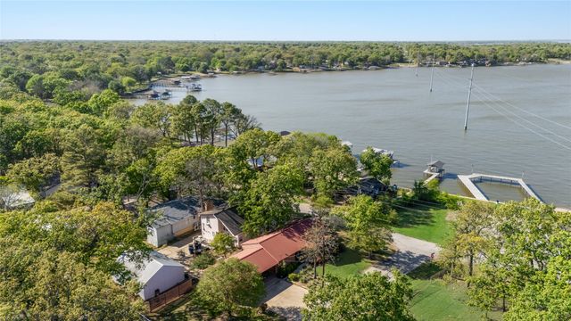 1128 Doe Run Drive, Tool, TX 75143