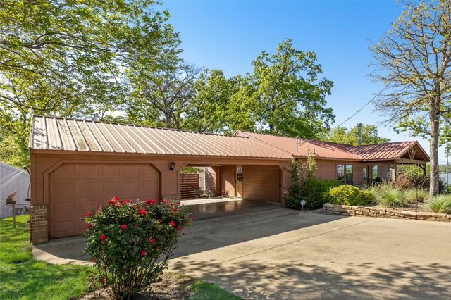 1128 Doe Run Drive, Tool, TX 75143