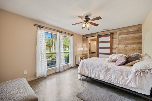 1128 Doe Run Drive, Tool, TX 75143