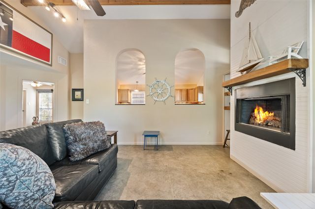 1128 Doe Run Drive, Tool, TX 75143