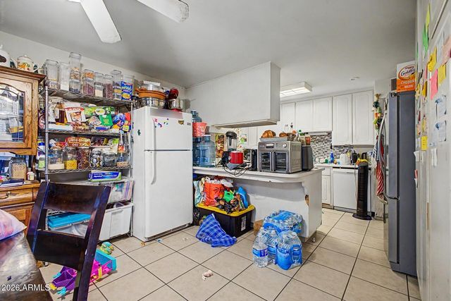 7520 E Roosevelt Street, Scottsdale, AZ 85257