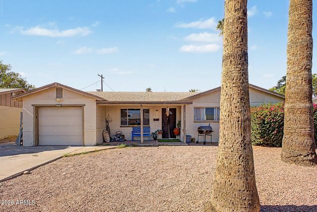7520 E Roosevelt Street, Scottsdale, AZ 85257