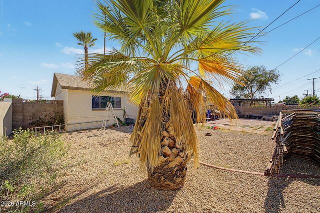 7520 E Roosevelt Street, Scottsdale, AZ 85257