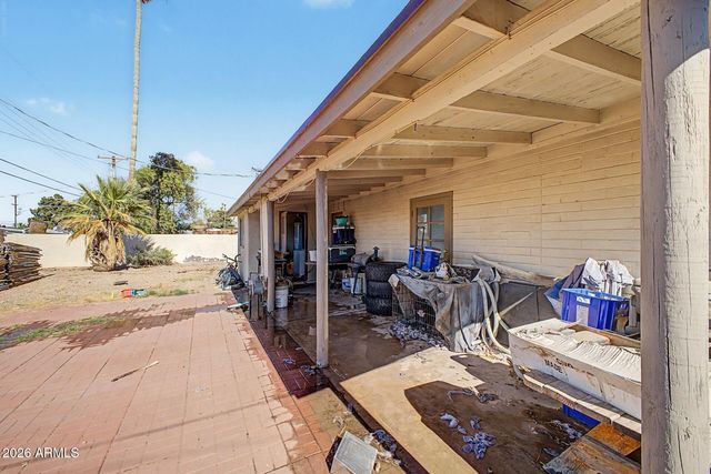7520 E Roosevelt Street, Scottsdale, AZ 85257