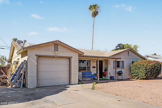 7520 E Roosevelt Street, Scottsdale, AZ 85257