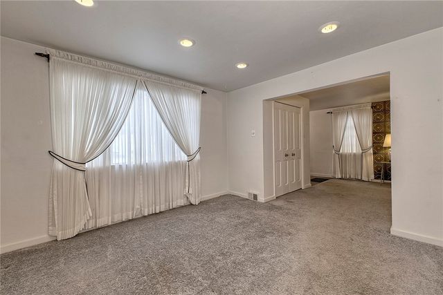 1628 Vermont Ave, White Oak, PA 15131