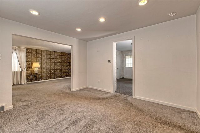 1628 Vermont Ave, White Oak, PA 15131