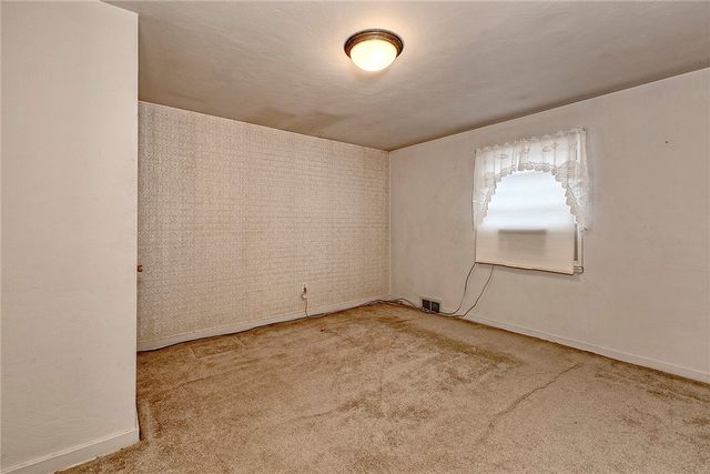 1628 Vermont Ave, White Oak, PA 15131