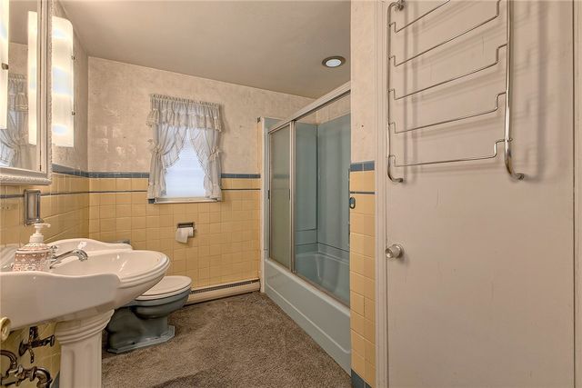 1628 Vermont Ave, White Oak, PA 15131